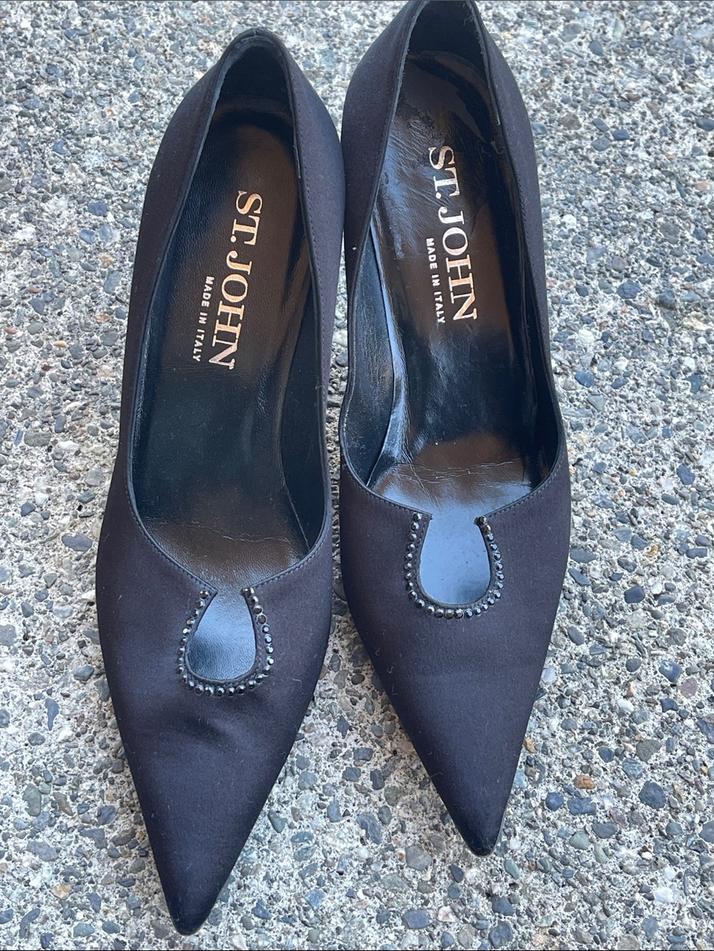 St. John Black Pointed-Toe Beaded Pumps